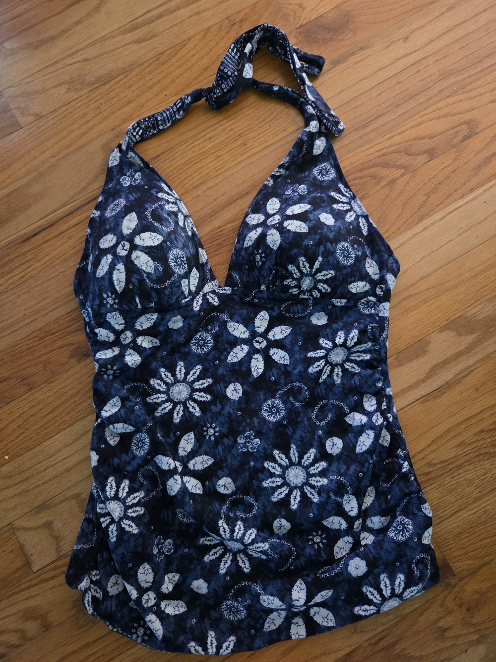 Macys Reversible Halter Tankini Top Medium Size 10